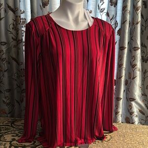 Liz Claiborne Red Boxy Blouse with Relaxed Fit